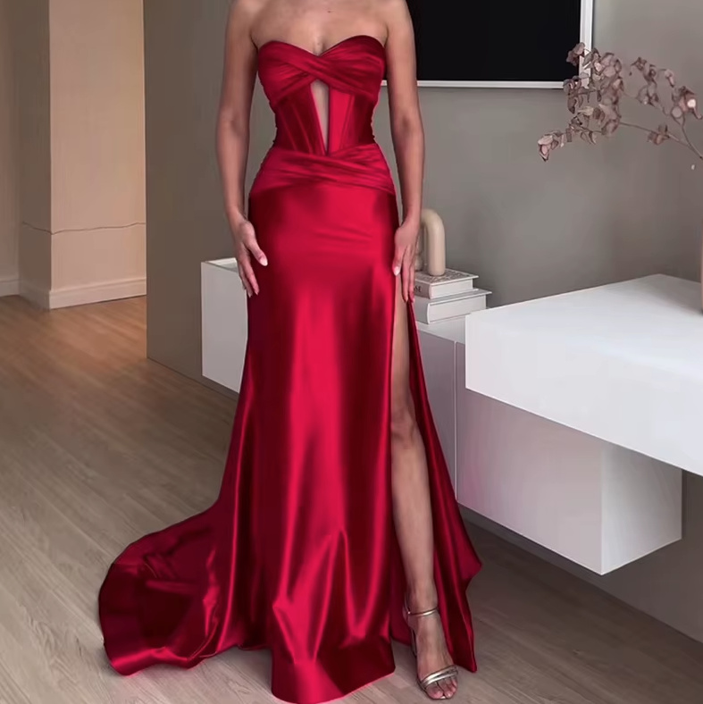 Schulterfreies A Linie Sexy Satin Abendkleid 2025 in Rot